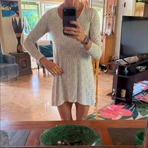 Fighting Eel Black and White Long Sleeve Dress